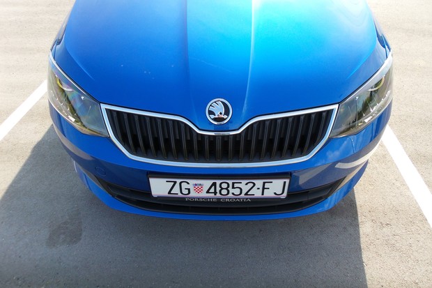 Škoda Fabia 1.2 TSI (13)