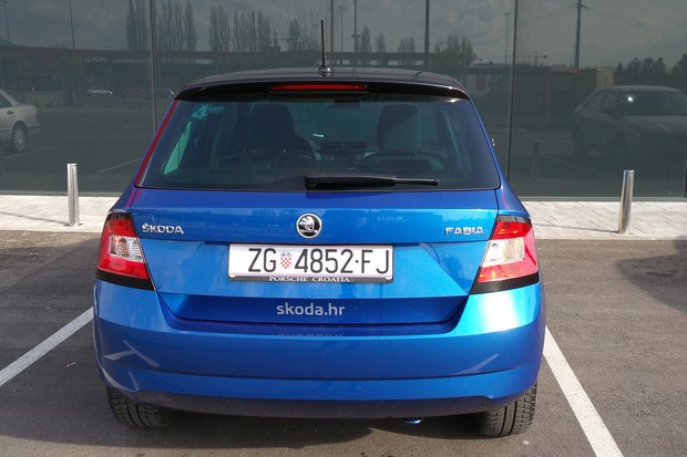 Škoda Fabia 1.2 TSI (21)