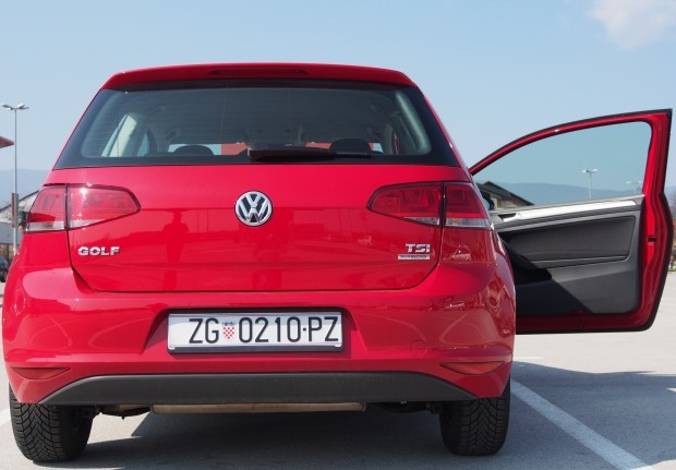 Volkswagen Golf VII 1.2 TSI (4)