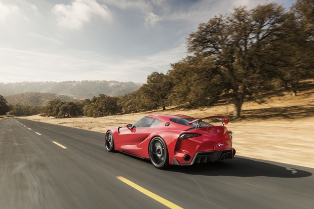 Toyota FT-1  (1)