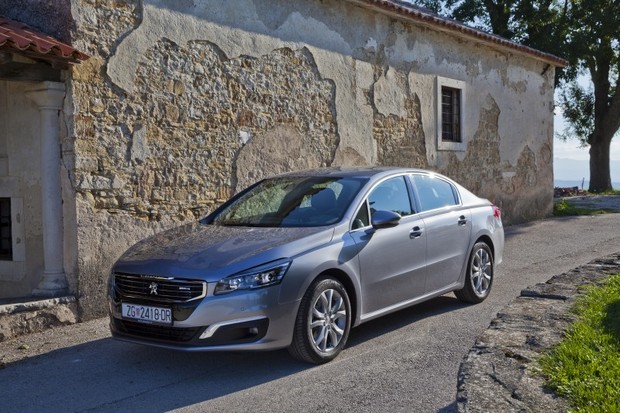 Peugeot 508 (3)