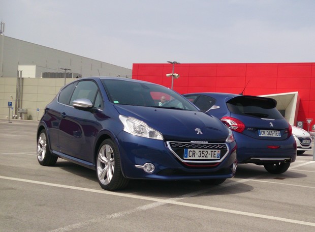 Peugeot 208 GTi (16)