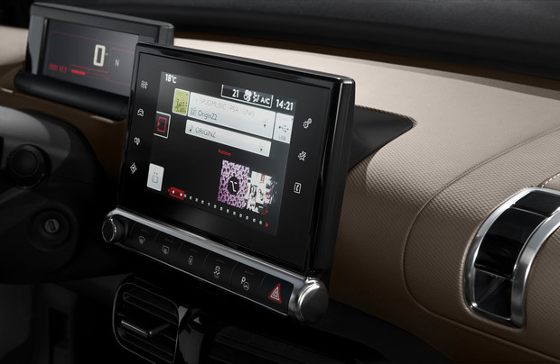 Citroen C4 Cactus interijer (5)