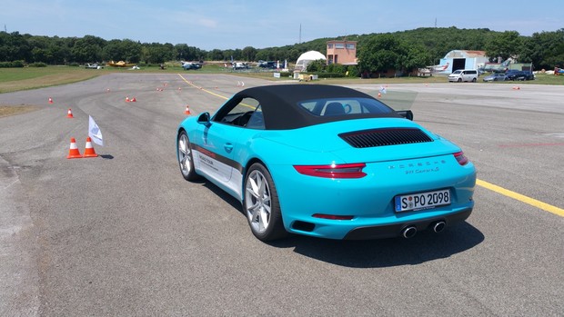 Porsche 911 Carrera S Cabrio (8)