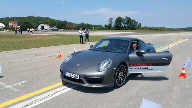 Porsche 911 Turbo S (03)