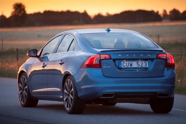 Volvo S60 2014 (1)