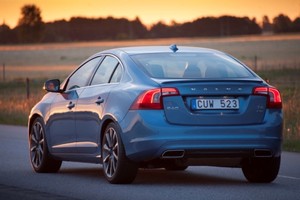 Volvo S60 2014 (1)