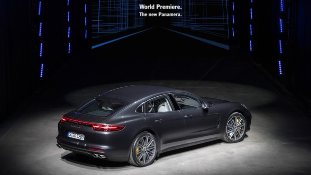 Porsche Panamera Turbo (2)