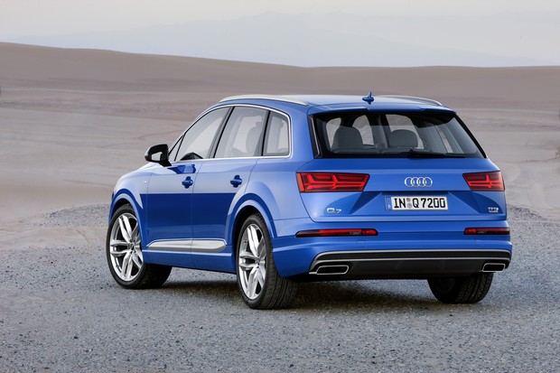 Audi Q7 2015 (2)