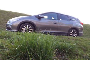 FOTO: Honda Civic Tourer 1.6 i-DTEC Lifestyle X TEST