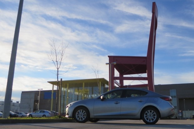 FOTO: Mazda 3 sedan 2.2 CD150 Challenge TEST FOTO: Mazda 3 sedan 2.2 CD150 Challenge TEST