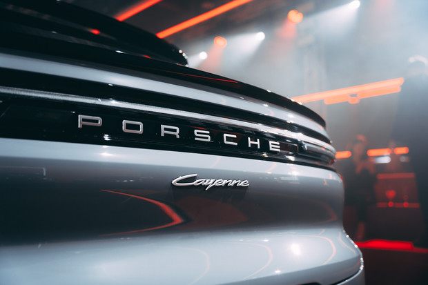 Novi Porsche Cayenne na modnoj pisti