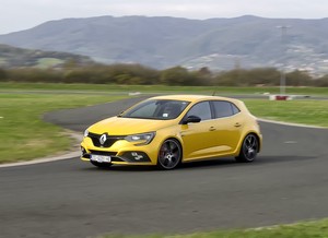 Najava Renault Megane R.S. Trophy kupa