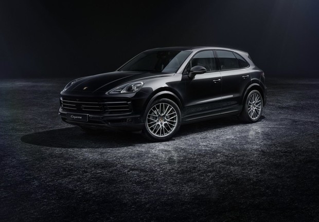 2022 Porsche Cayenne Platinum Edition