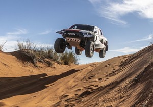 Četiri Toyote na reliju Dakar 2022