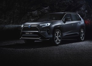 I Toyota RAV4 dobiva plug-in izvedbu