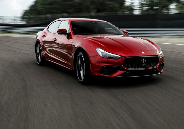 Maserati Ghibli i Quattroporte Trofeo