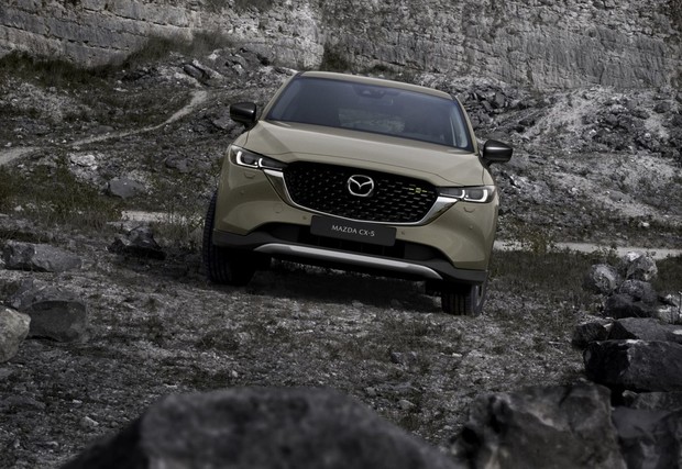 Mazda dotjerala popularni SUV CX-5