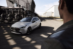 Mazda2 dolazi s osvježenim dizajnom