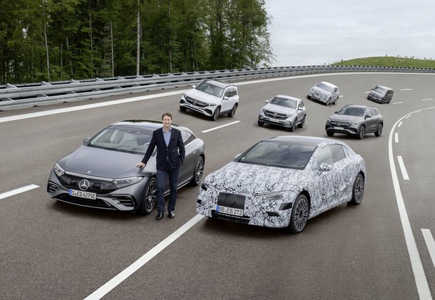 Mercedes predstavio tri platforme za EV
