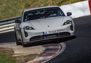 Novi Nürburgring rekord za Porsche Taycan