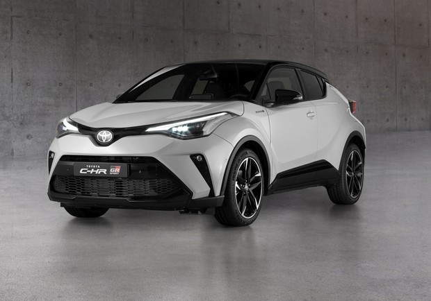 Od sada u ponudi i Toyota C-HR GR Sport