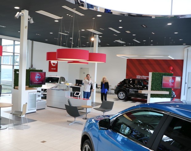 Otvoren novi Nissan salon u Zagrebu Otvoren novi Nissan salon u Zagrebu