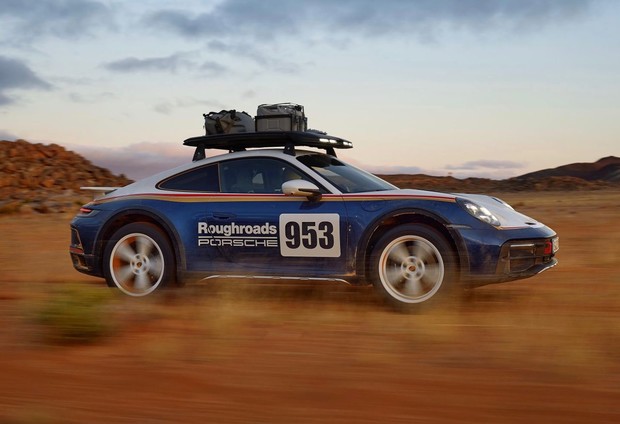 Ovo je potpuno novi Porsche 911 Dakar