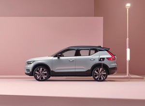 Predstavljen je električni Volvo XC40