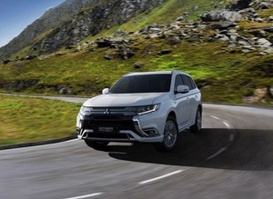 Stigao je 2019 Mitsubishi Outlander PHEV