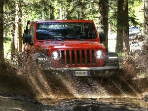 Stižu Jeep Wrangler i Wrangler Unlimited