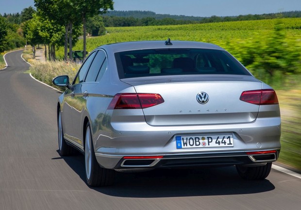 Ugašena limuzina Volkswagen Passat