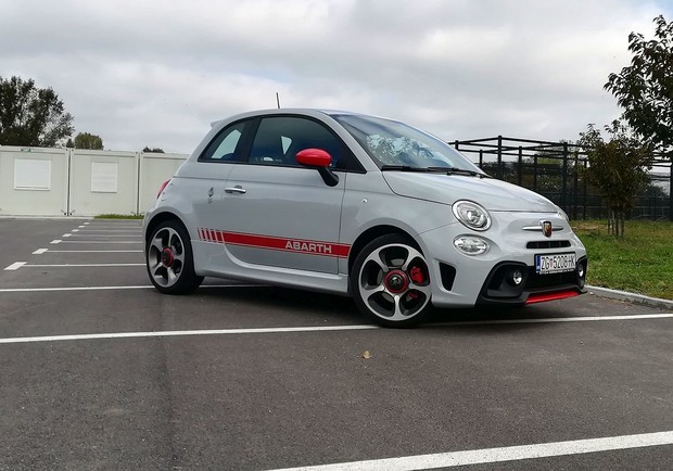 Abarth 595 1.4 16V TURBO 145 KS TEST