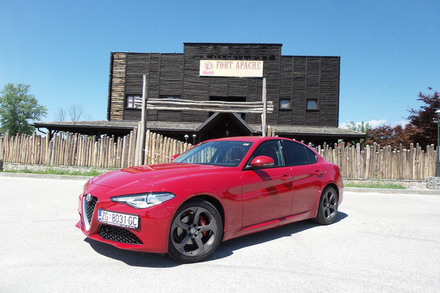 Alfa Romeo Giulia 2.2 180 Super TEST Alfa Romeo Giulia 2.2 180 Super TEST