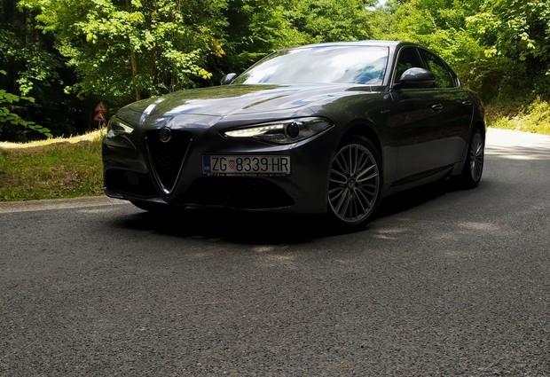 Alfa Romeo Giulia 2.2 MultiJet AT TEST