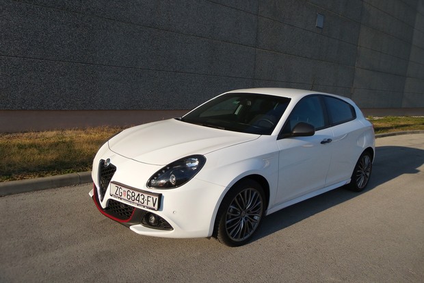 Alfa Romeo Giulietta 1.6 JTD TCT TEST