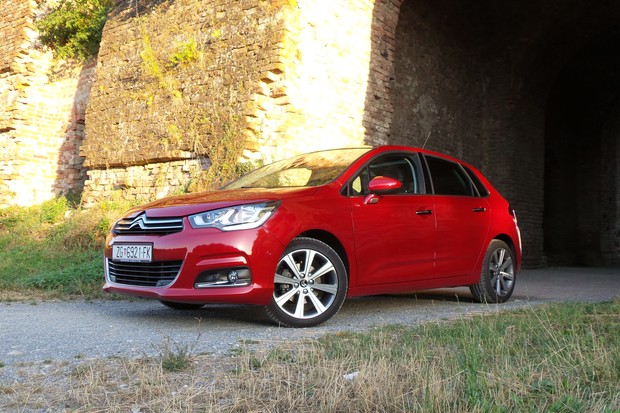 Citroen C4 1.2 PureTech 130 EAT6 Shine TEST