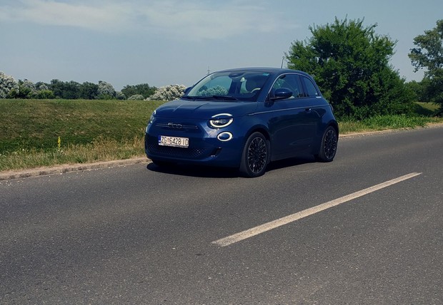 Fiat 500e La Prima Launch Edition TEST