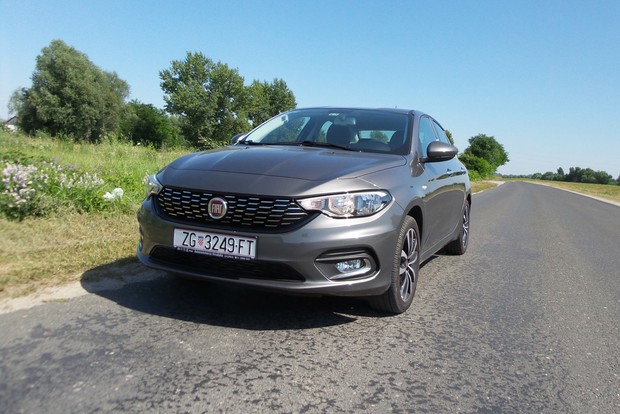 Fiat Tipo 1-6 JTD 120 Lounge TEST