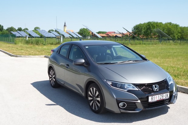 Honda Civic 1.8 i-VTEC 142 Elegance TEST Honda Civic 1.8 i-VTEC 142 Elegance TEST