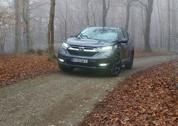 Honda CR-V Turbo CVT Lifestyle 7S TEST