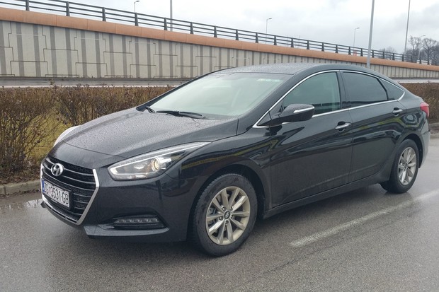 Hyundai i40 1.7 CRDi 141 ISG 7DCT TEST