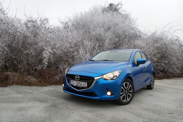 Mazda2 s benzincem troši samo 3,42 litre