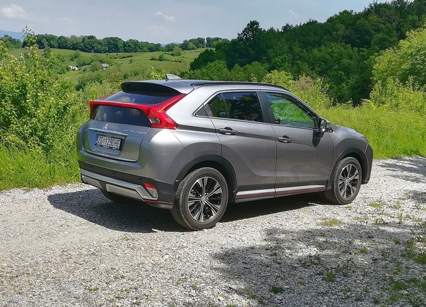 Mitsubishi Eclipse Cross 1.5 CVT 2WD TEST