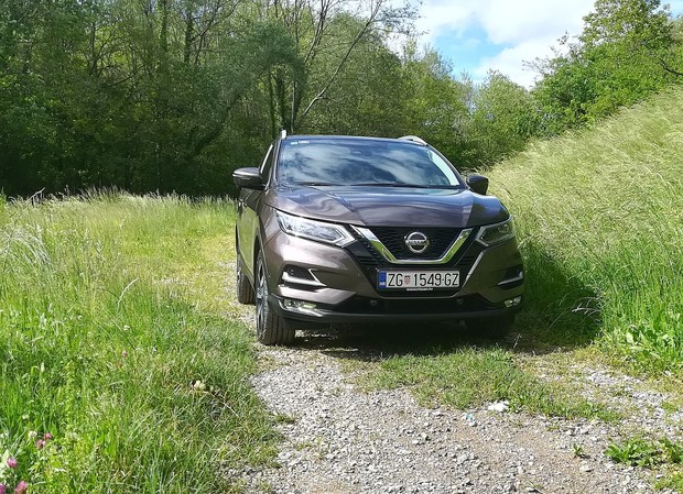 Nissan Qashqai 1.3 DIG-T DCT Tekna TEST Nissan Qashqai 1.3 DIG-T DCT Tekna TEST