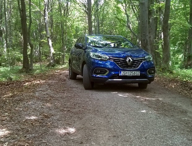 Renault Kadjar Bose TCe 140 FAP TEST Renault Kadjar Bose TCe 140 FAP TEST