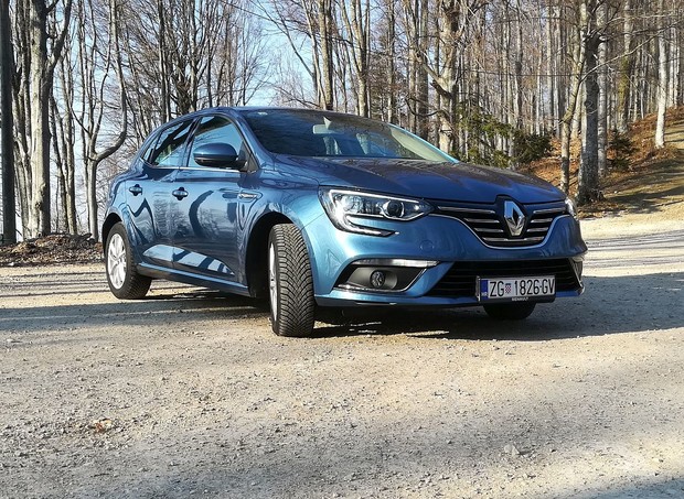 Renault Megane 1.3 TCe 140 Intens TEST