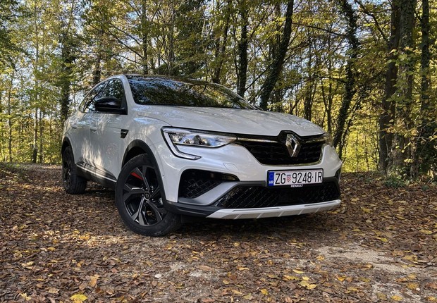 Renault Megane Conquest TCe 160 EDC TEST