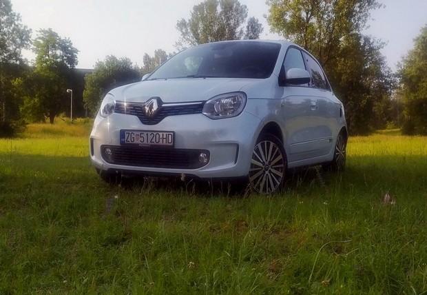 Renault Twingo Electric Intens R80 TEST