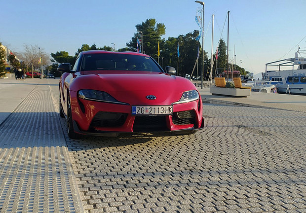 Toyota GR Supra 3.0 Sport Premium TEST